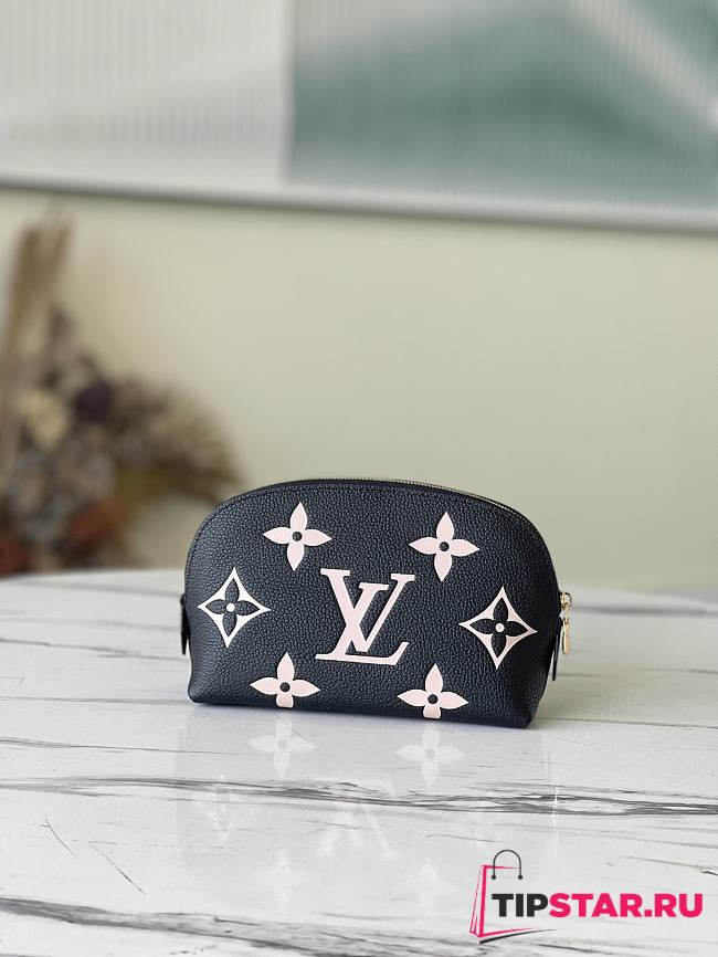 LV Pochette cosmetique PM monogram empreinte leather in black M59086 19cm - 1