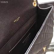 YSL Envelope large bag in mix matelassé grain de poudre embossed leather black 31cm - 5
