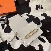 Hermes Roulis mini bag in white 18cm - 3