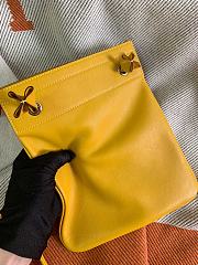 Hermes Aline mini bag in yellow - 5