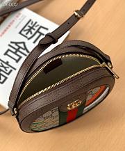 Gucci Round shoulder bag with double G  - 5