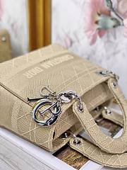 Dior medium Lady D-lite bag in beige M0565 24cm - 6