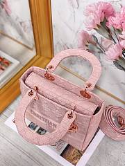 Dior medium Lady D-lite bag in light pink M0565 24cm - 3