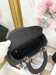 Dior medium Lady D-lite bag in black M0565 24cm - 6