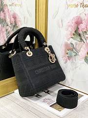 Dior medium Lady D-lite bag in black M0565 24cm - 5