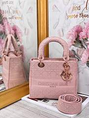 Dior medium Lady D-lite bag in light pink M0565 24cm - 6