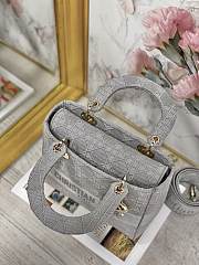 Dior medium Lady D-lite bag in grey M0565 24cm - 5