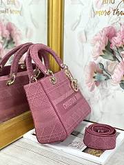 Dior medium Lady D-lite bag in pink M0565 24cm - 4