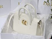 Dior ST Honoré bag in white 25cm - 2