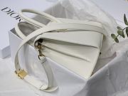 Dior ST Honoré bag in white 25cm - 3