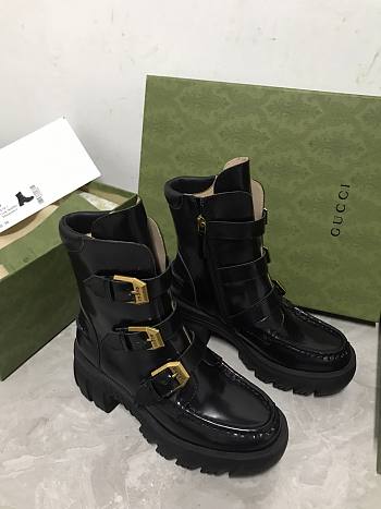 Gucci ankle boot with buckles