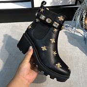 Gucci Embroidered leather ankle boot with belt - 5
