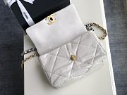 Chanel 19 handbag calfskin in white 26cm - 4