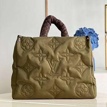 LV OnTheGo GM embroidered with monogram pattern padded in khaki M59007 41cm