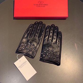 Valentino studded leather gloves 000