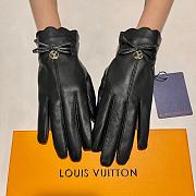 Louis Vuitton gloves 000 - 2