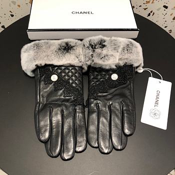 Chanel gloves 001