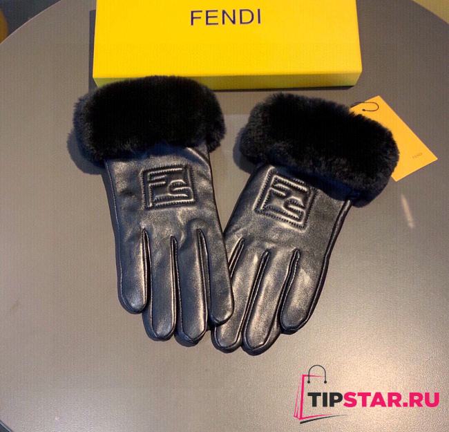 Fendi gloves 001 - 1
