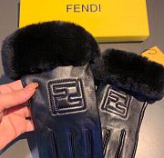 Fendi gloves 001 - 4