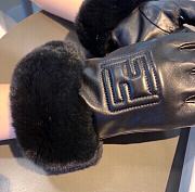 Fendi gloves 001 - 3