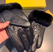 Fendi gloves 001 - 2