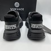 Versace Trigreca sneakers 10 - 6