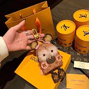 Louis Vuitton Owl small bag keychain brown - 3