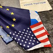 Louis Vuitton Flagifcation keychain - 5