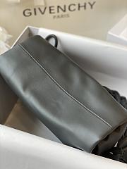 Givenchy ID93 bag in grey 0210 27cm - 4