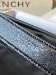 Givenchy ID93 bag in black 0210 27cm - 4