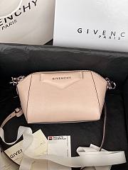 Givenchy Antigona nano leather bag nude 9981-4 18cm - 1