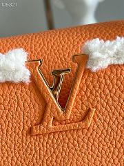 LV Capucines BB with comfy shearling in arizona M59267 27cm - 4