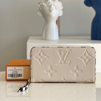 LV zippy wallet monogram empreinte leather in white M80680 19.5cm