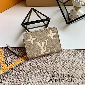 LV Zippy coin purse bicolor monogram empreinte leather in dove/cream M69787 11cm