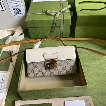 Gucci Padlock mini bag in beige and ebony GG supreme in white 652683 18cm