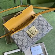 Gucci Padlock mini bag in beige and ebony GG supreme in white 652683 18cm - 6