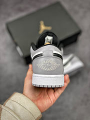 Nike Air Jordan 1 low black/grey with white logo - 3