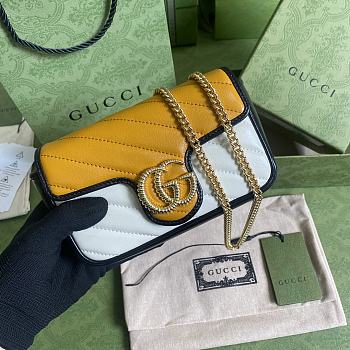 GG Marmont super mini bag in white and yellow leather 574969 16.5cm