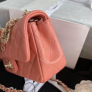 Chanel Flap bag in pink AS2326 20cm - 4