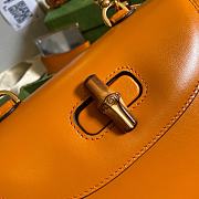 Gucci Small top handle bag with Bamboo marigold yellow leather 675797 21cm - 4