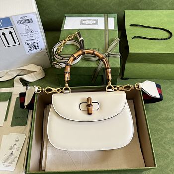 Gucci Small top handle bag with Bamboo white leather 675797 21cm