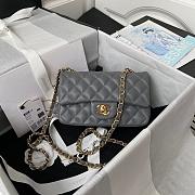 Chanel Small Flap Bag Grey Lambskin Gold Metal 20cm - 1