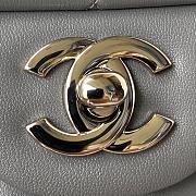 Chanel Small Flap Bag Grey Lambskin Silver Metal 20cm - 6
