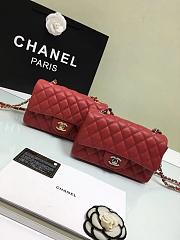 Chanel small Flap bag grained calfskin in red 20cm - 1