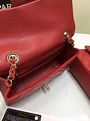 Chanel small Flap bag grained calfskin in red 20cm - 6