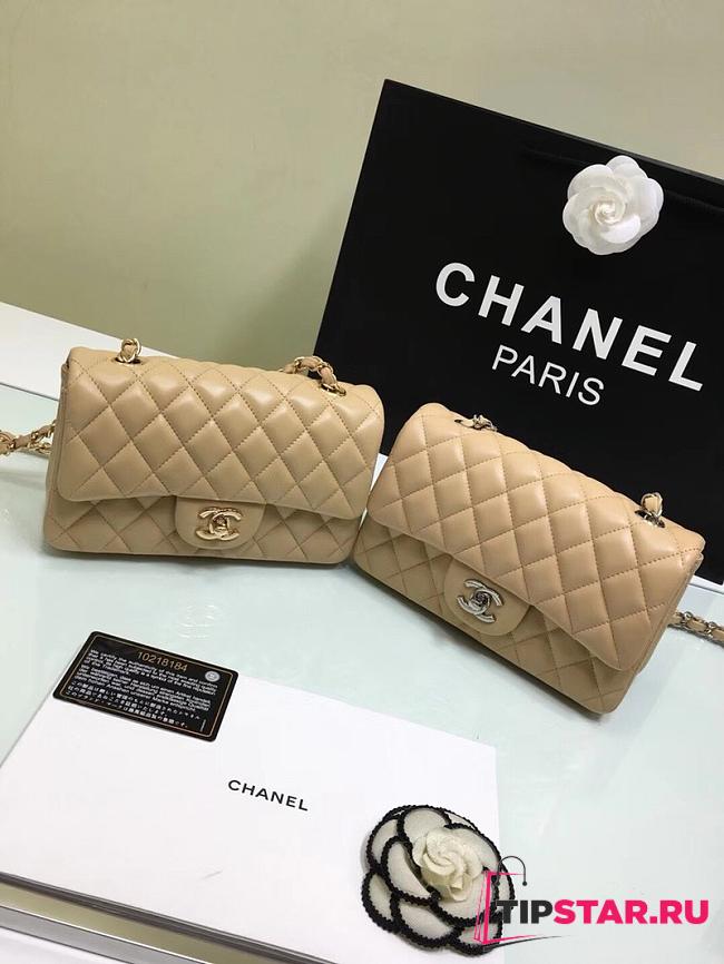 Chanel small Flap bag lambskin in beige 20cm - 1