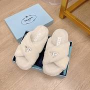 Prada Shearling sandals white - 2