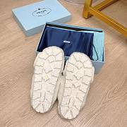 Prada Shearling sandals white - 5