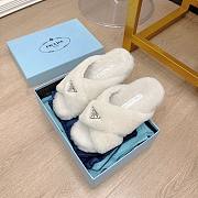 Prada Shearling sandals white - 6