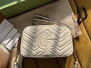 Gucci GG Marmont small matelassé shoulder bag white lether 447632 24cm - 4